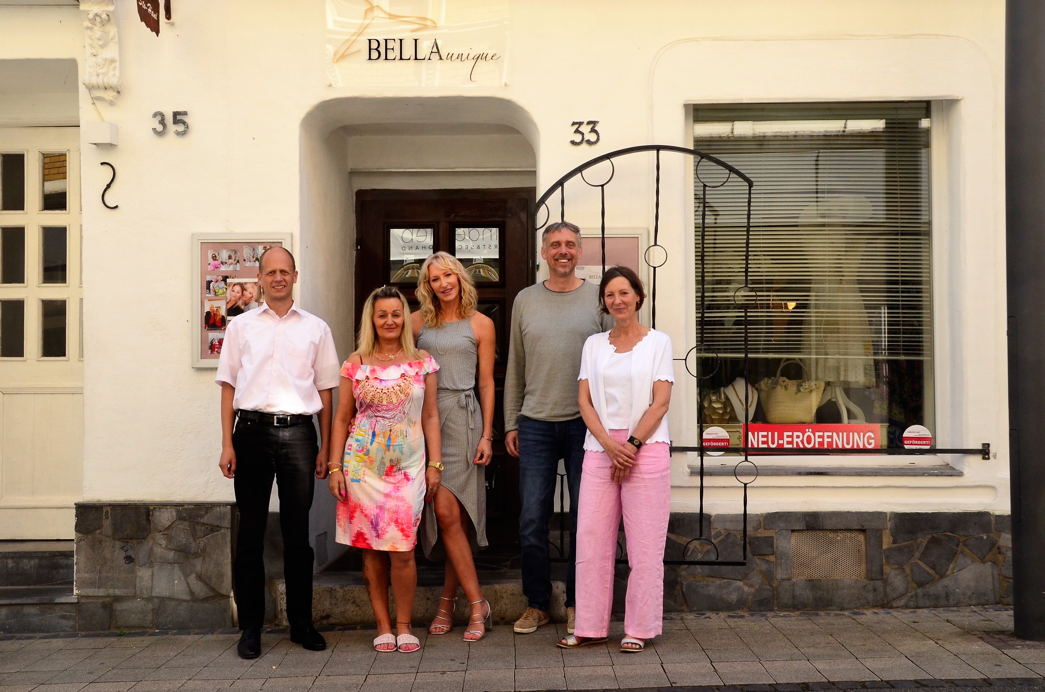 Bürgermeister Kai Louis, Team „Bella unique“, Stefan Otto und Silke Krupke, Gewerbe- und Verkehrsverein