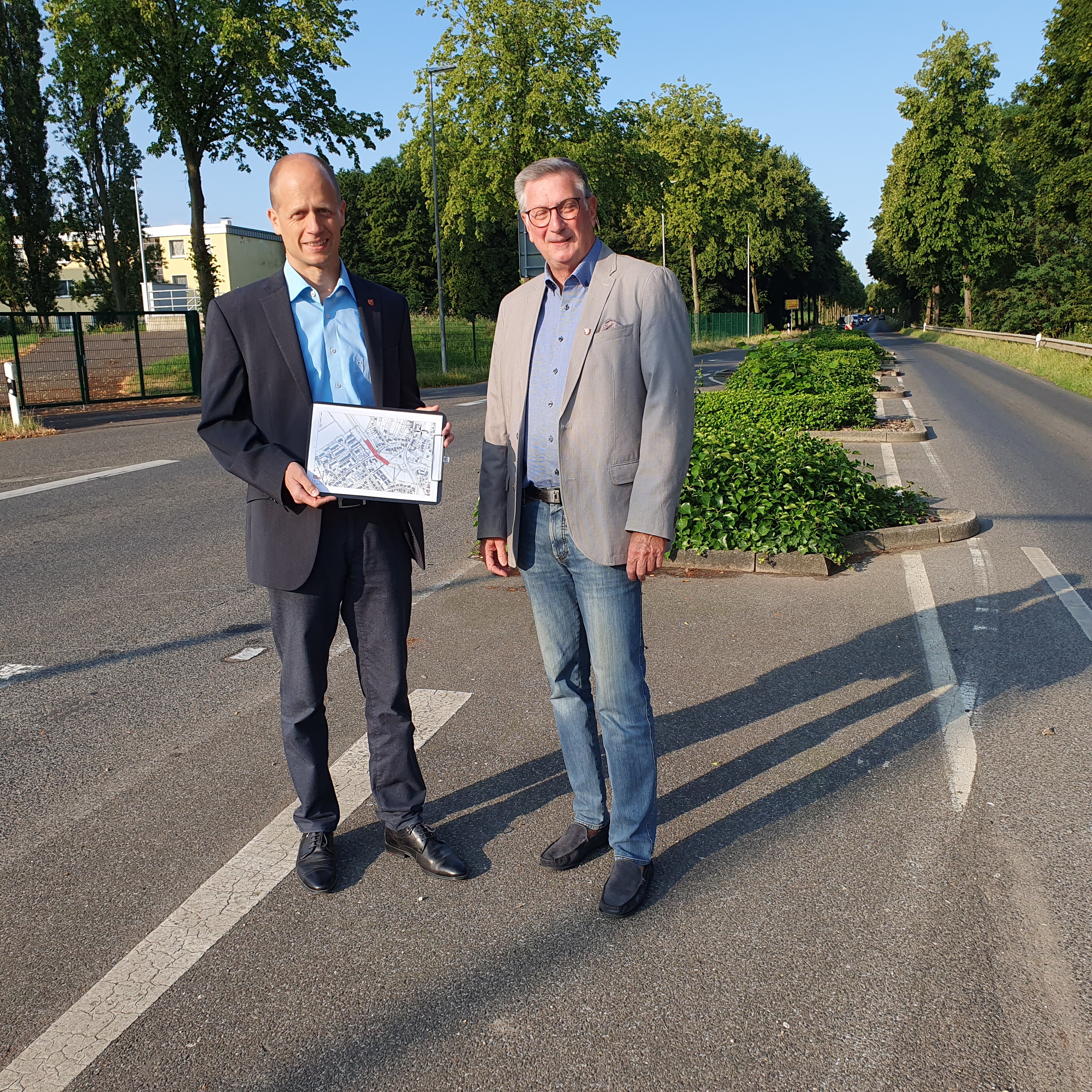 Bürgermeister Kai Louis und Ortsvorsteher Siegfried Jansen 