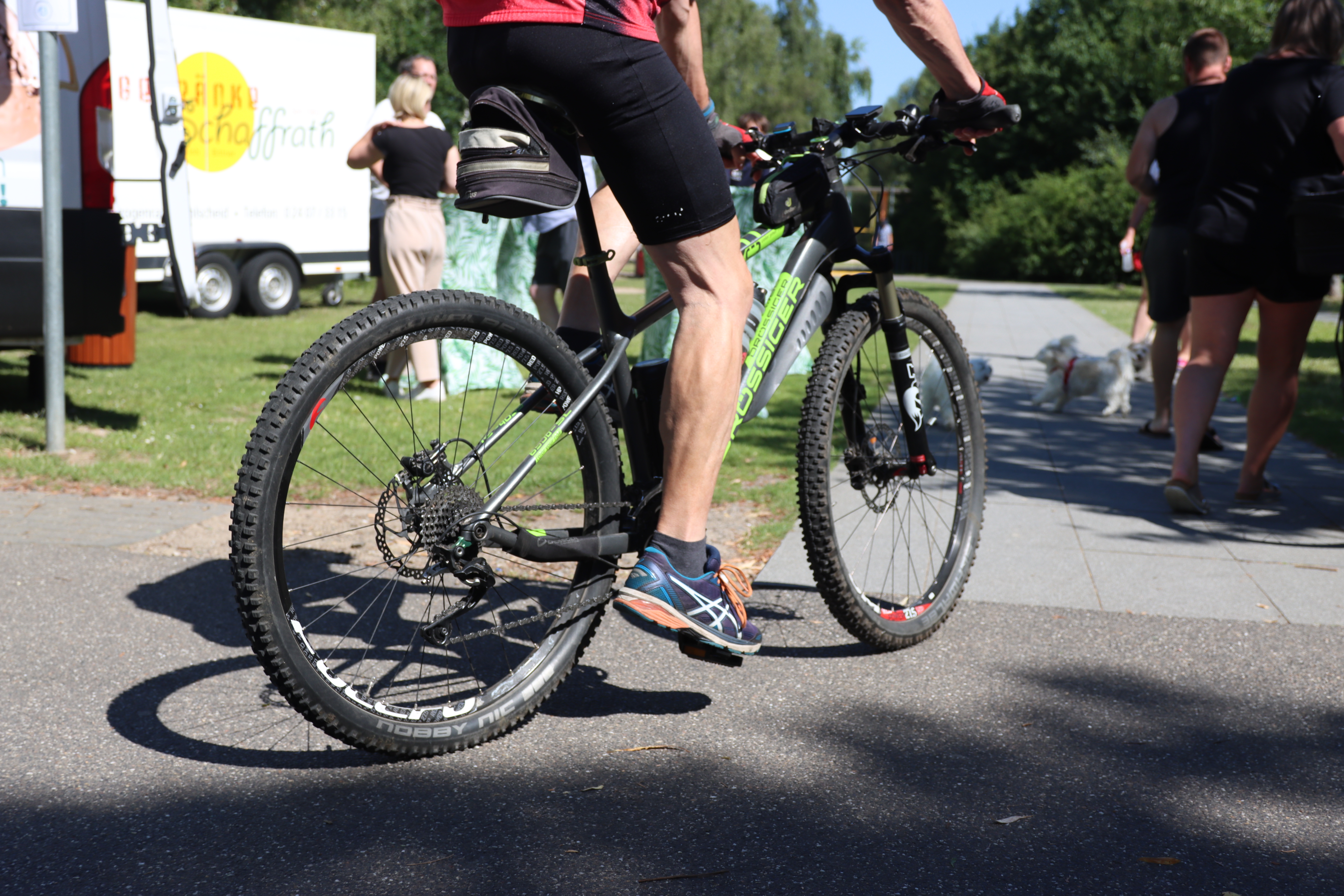 Fahrradfahrer am Lago Laprello in Heinsberg