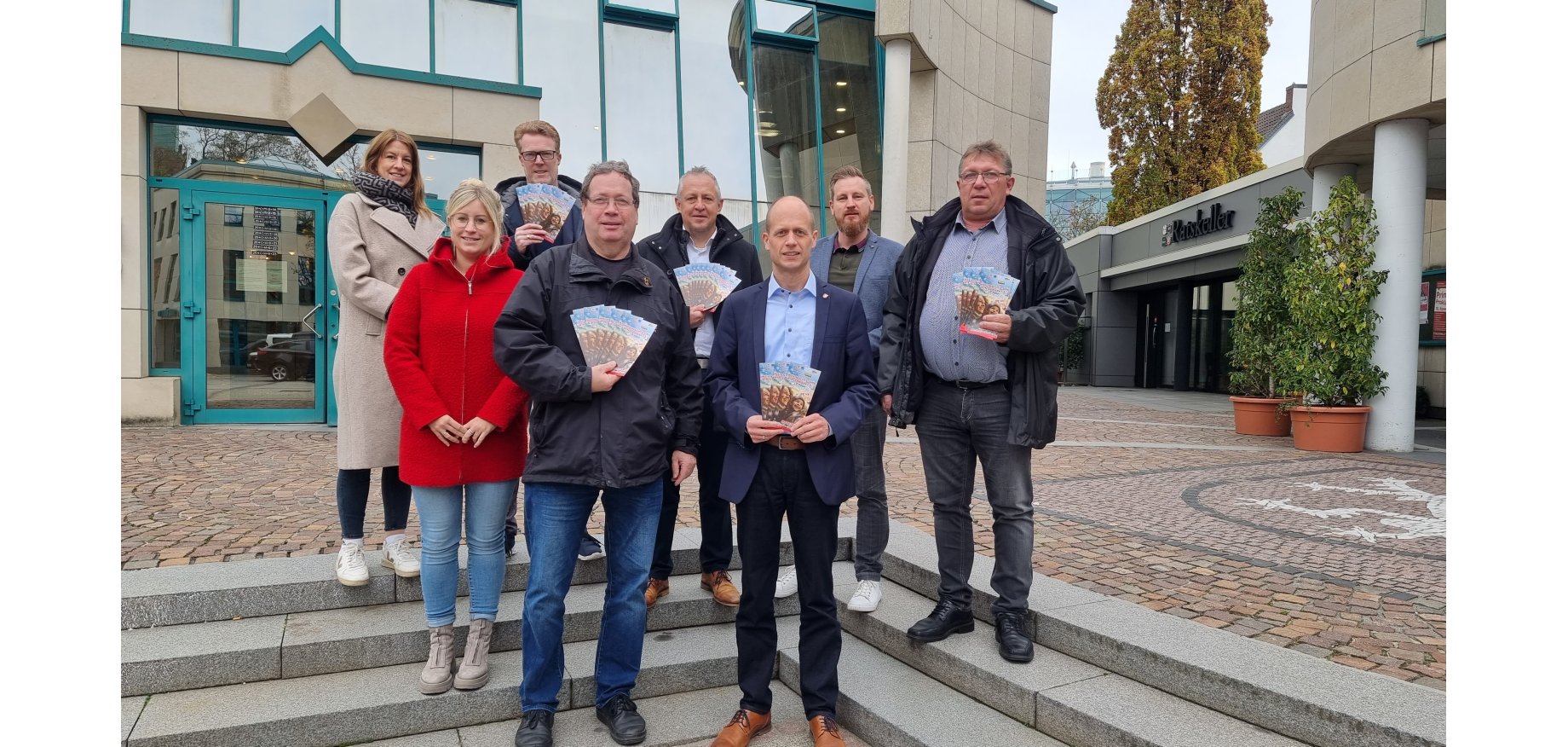 Heinsberg on Ice und Weihnachts sowie Wintermarkt verzaubern den