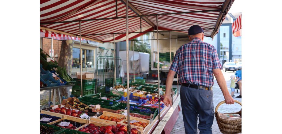 Auf dem Wochenmarkt in Heinsberg