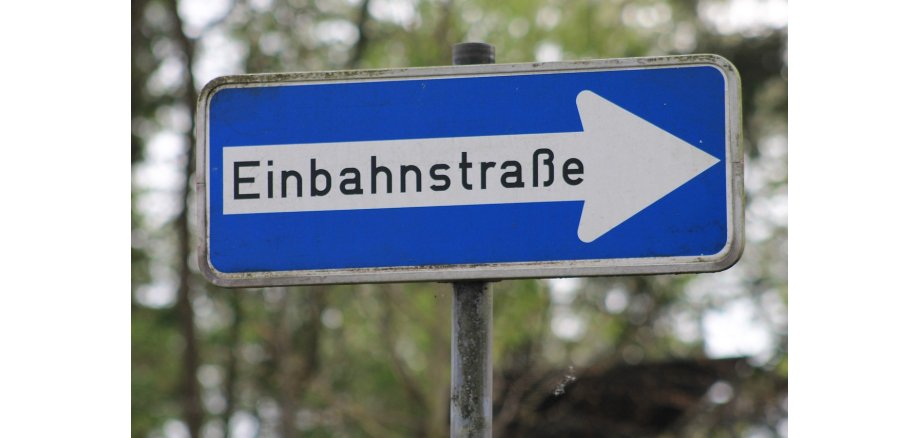 Einbahnstraßenschild