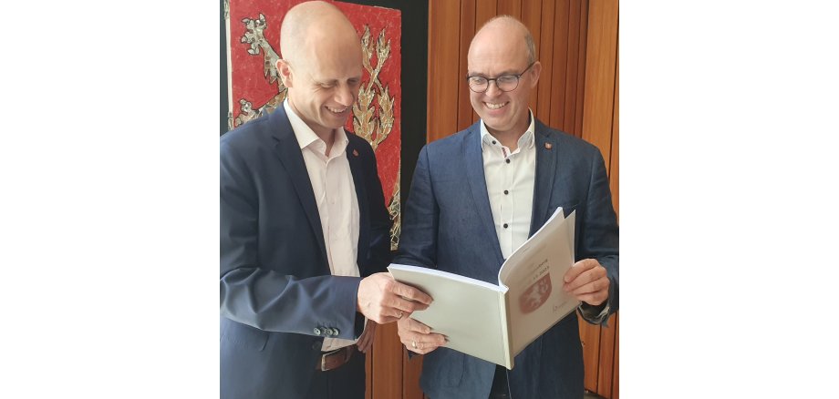 Bürgermeister Kai Louis und Kämmerer Michael Schmitz 