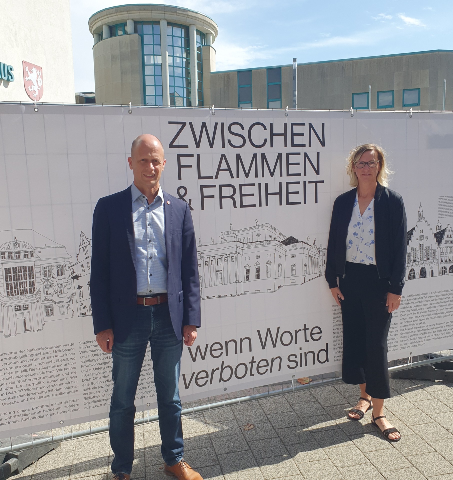Ausstellung Zwischen Flammen und Freiheit