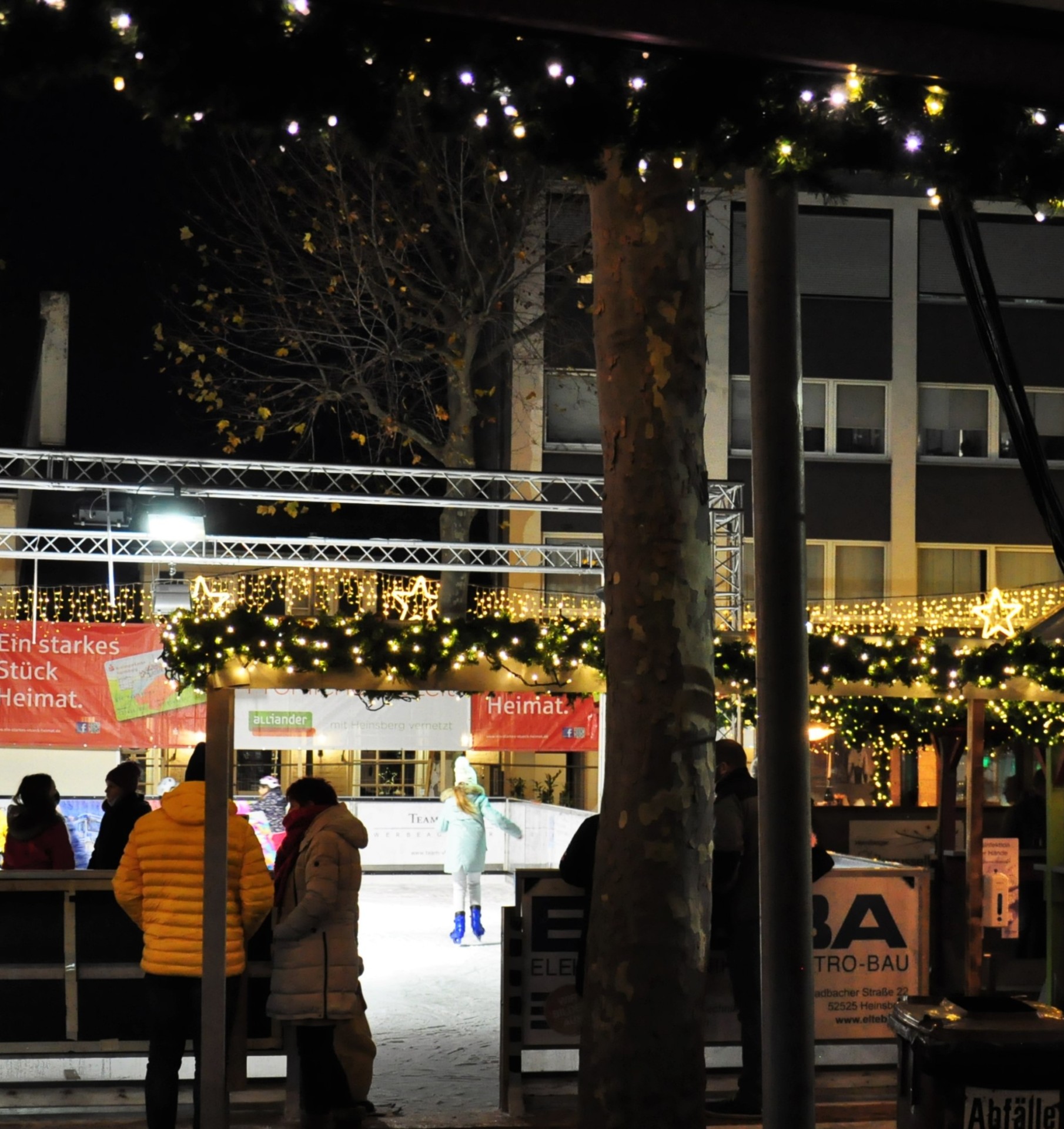 Eisbahn auf dem Heinsberger Weihnachtsmarkt