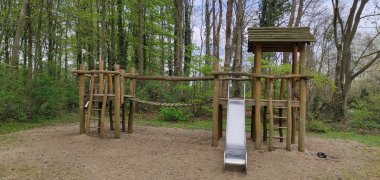 Spielplatz Kirchhoven Eichengrund